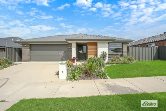 21 Hampshire Boulevard, Leneva, Vic 3691