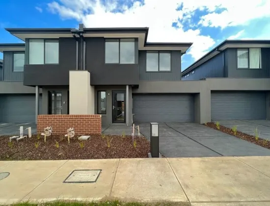 21 Hearthstone Circuit, Clyde North VIC 3978-Image