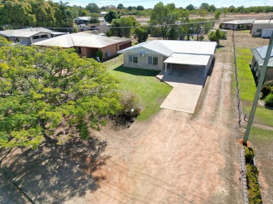 21 Hewett Street, Toll, Qld 4820
