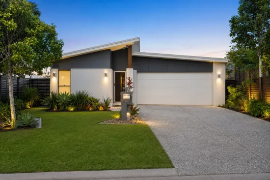 21 Hoop Pine Circuit, Coomera QLD 4209-Image