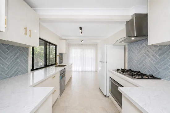 21 Illoura Street, Cranbrook QLD 4814-Image