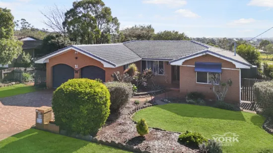 21 Jason Street, Wilsonton Heights, Qld 4350