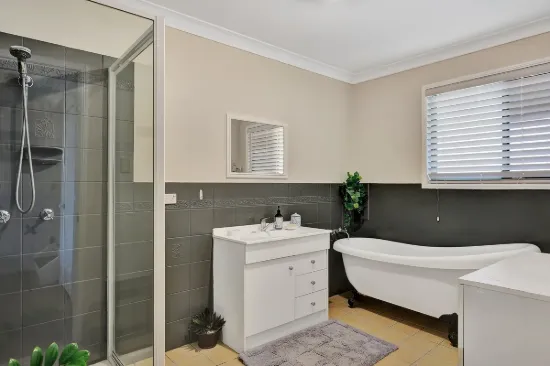 21 Jeppesen Road, Toogoom, Qld 4655-Image