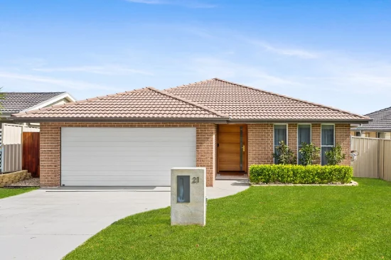 21 Kuttabul Road, Wadalba, NSW 2259