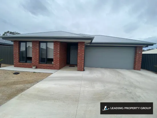 21 Lankester Court, Thurgoona, NSW 2640