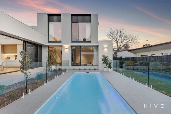21 Lawley Street, Deakin, ACT 2600 - For Sale