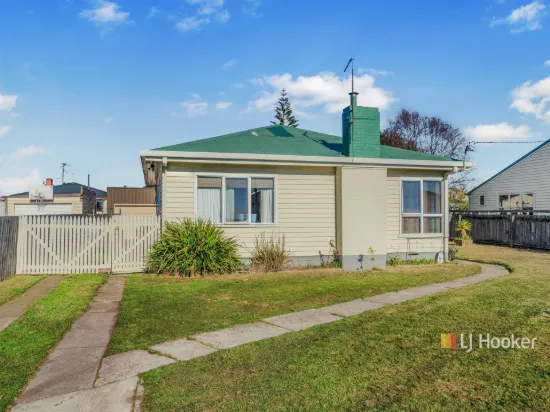 21 Lindsay Place, Devonport, Tas 7310