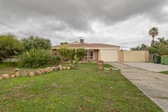 21 Mandarin Way, Seville Grove, WA 6112 - For Rent