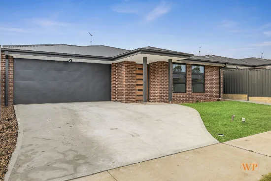 21 Mayfield Crescent, Kilmore, Vic 3764 - For Sale