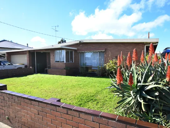 21 McCulloch Street, Bairnsdale, Vic 3875