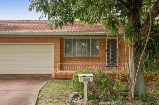 21 McNamara Street, Centenary Heights, Qld 4350