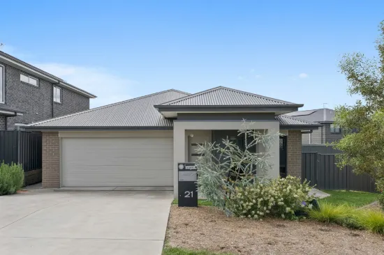 21 McPherson Street, Googong, NSW 2620