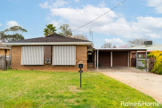 21 Merinda Crescent, Kooringal, NSW 2650