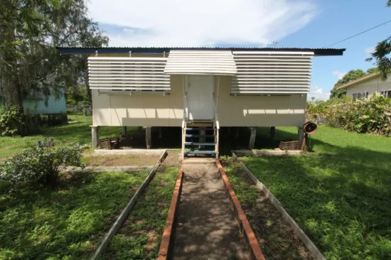21 Ninth Avenue, Home Hill, Qld 4806