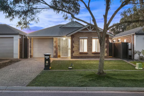 21 Oakwood Circuit, Munno Para West, SA 5115