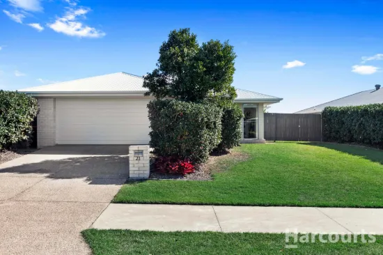 21 O'Connell Parade, Urraween, Qld 4655