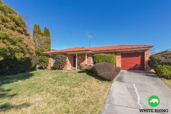 21 Patanga Gardens, Queanbeyan, NSW 2620
