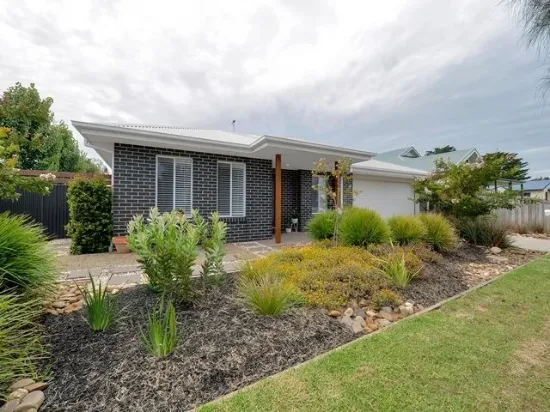 21 Roderick Close, Cowes VIC 3922-Image
