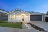 21 Royston Avenue, Warragul, Vic 3820