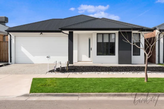 21 Sandon Crescent, Donnybrook, Vic 3064