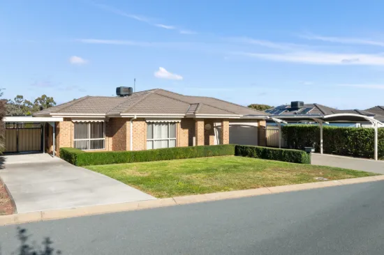 21 Simonetti Street, Dunlop, ACT 2615