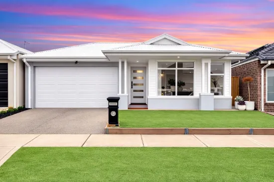 21 Skyline Road, Fraser Rise, Vic 3336