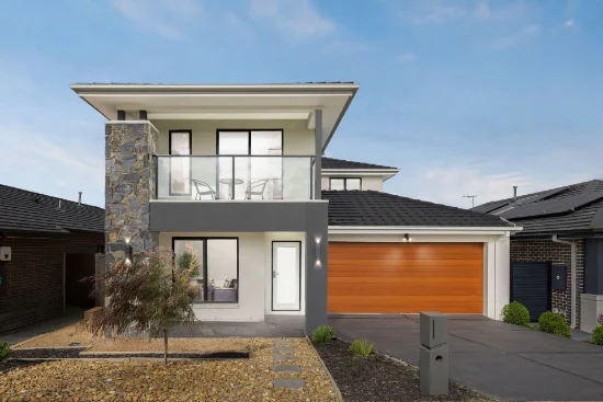 21 Somme Crescent, Berwick VIC 3806 - For Sale