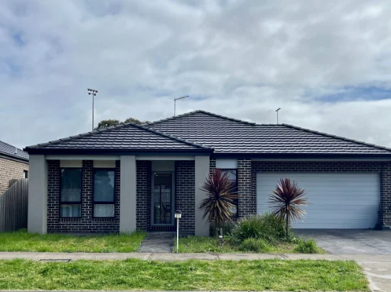 21 Sommeville Drive, Roxburgh Park, Vic 3064