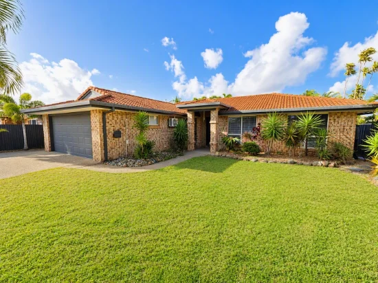 21 Spinnaker Way, Bucasia, Qld 4750