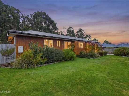 21 Taranaki Place, Snug, Tas 7054