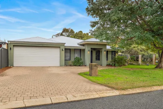 21 Tarwhine Close, South Lake, WA 6164