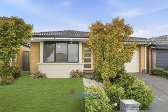 21 Trainers Way, Clyde North, Vic 3978
