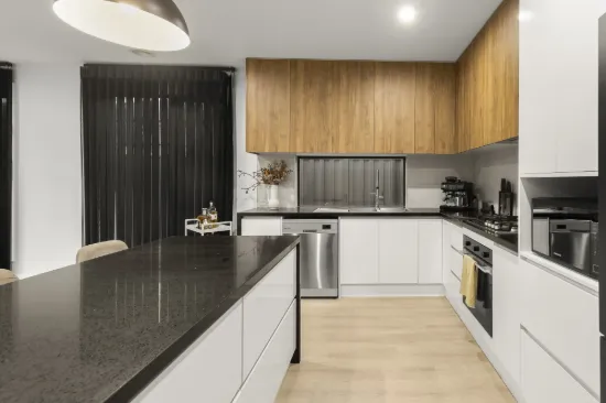 21 Tucholsky Drive, Kalkallo, Vic 3064-Image