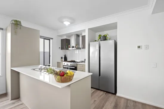 21 Vaughan Drive, Armstrong Creek, Vic 3217