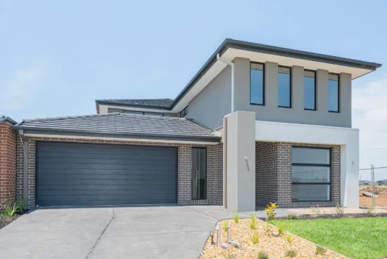 21 Villa Doria Drive, Clyde North VIC 3978-Image