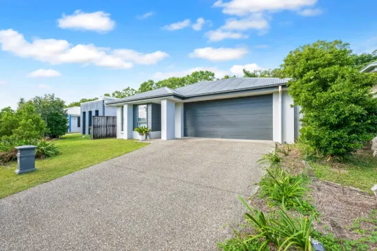 21 Warilla View, Blacks Beach, Qld 4740