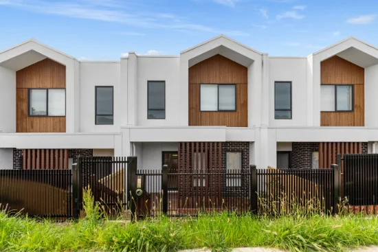 21 Wetland Circuit, Hampton Park, Vic 3976
