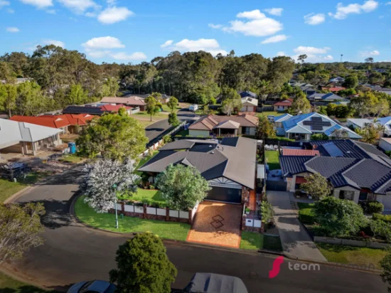 21 Wisteria Street, Ormiston, Qld 4160 - For Rent