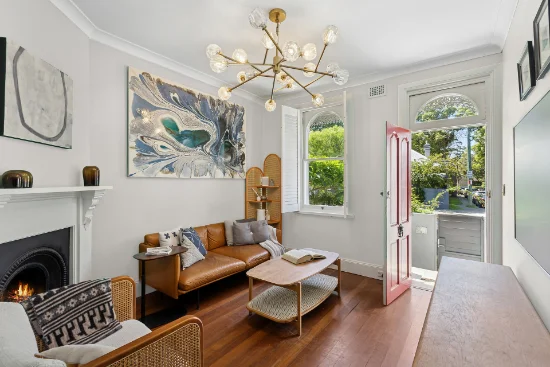 210 West Street, Crows Nest, NSW 2065