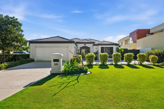 2105 Carlton Close, Hope Island, Qld 4212