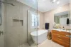 2105 Carlton Close, Hope Island, Qld 4212-Image