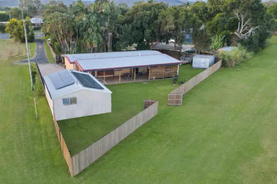 211 Anzac Ave, Marian, Qld 4753