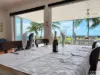 211 O'Shea Esplanade, Machans Beach, Qld 4878-Image