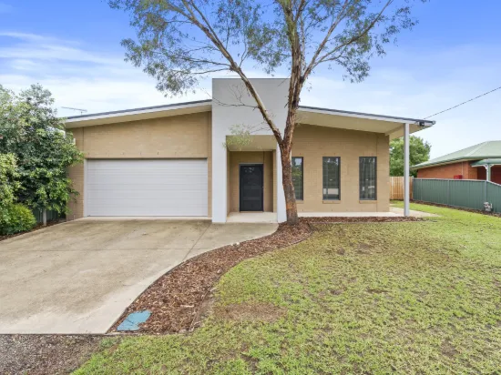 211 River Street, Corowa, NSW 2646