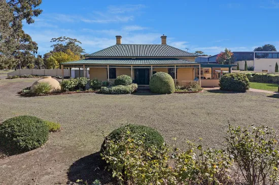 212 Coleraine Road, Hamilton, Vic 3300