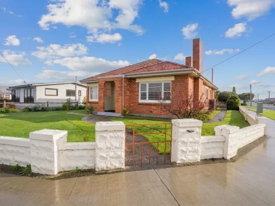 212 William Street, Devonport, Tas 7310