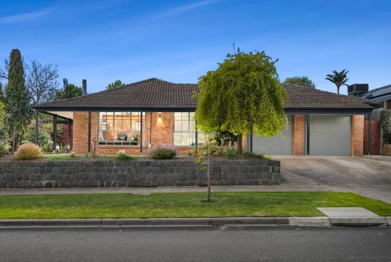213 Heatherhill Rd, Frankston, Vic 3199