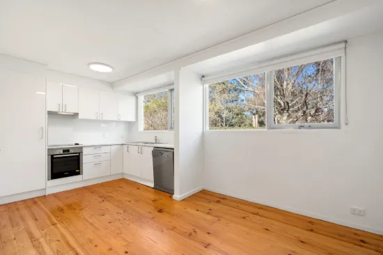 213 Phillip Avenue, Hackett, ACT 2602