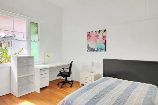 213 Shafston Ave, Kangaroo Point, Qld 4169-Image