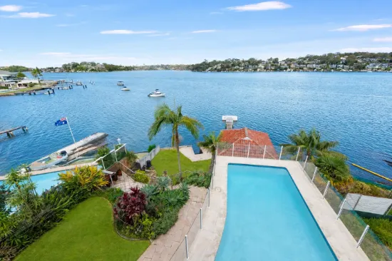 215 Queens Road, Connells Point, NSW 2221